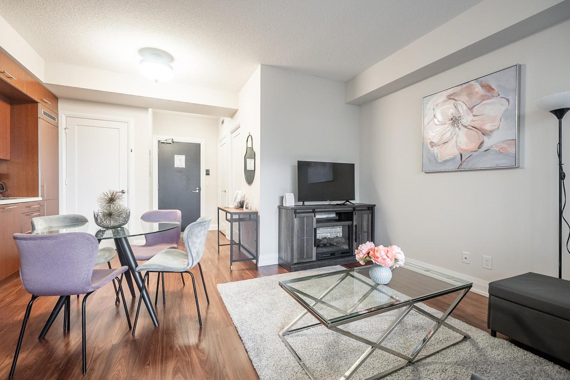 Globalstay Modern In North York Skyscraper Apartment